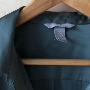 Long-sleeve v-neck blouse.